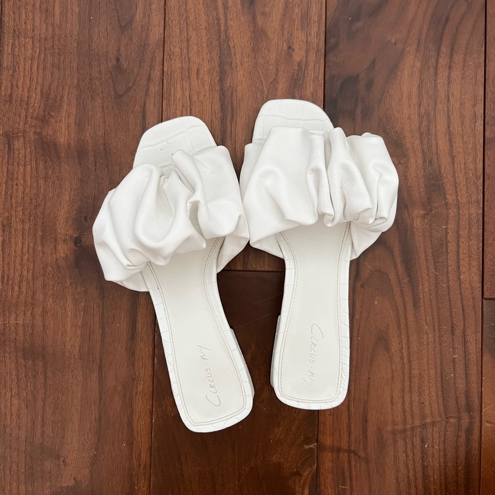 Circus Sam Edelman White Sandals